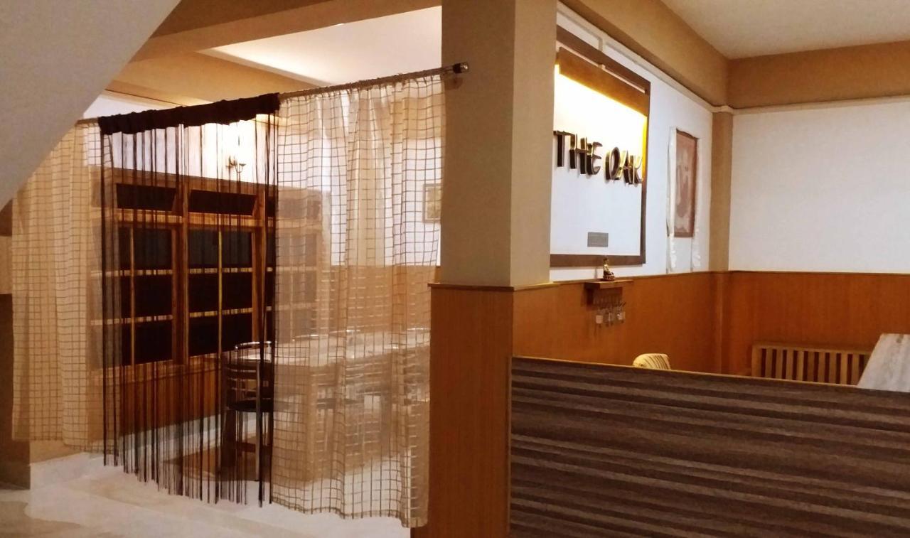 Hotel The Oak タワン エクステリア 写真