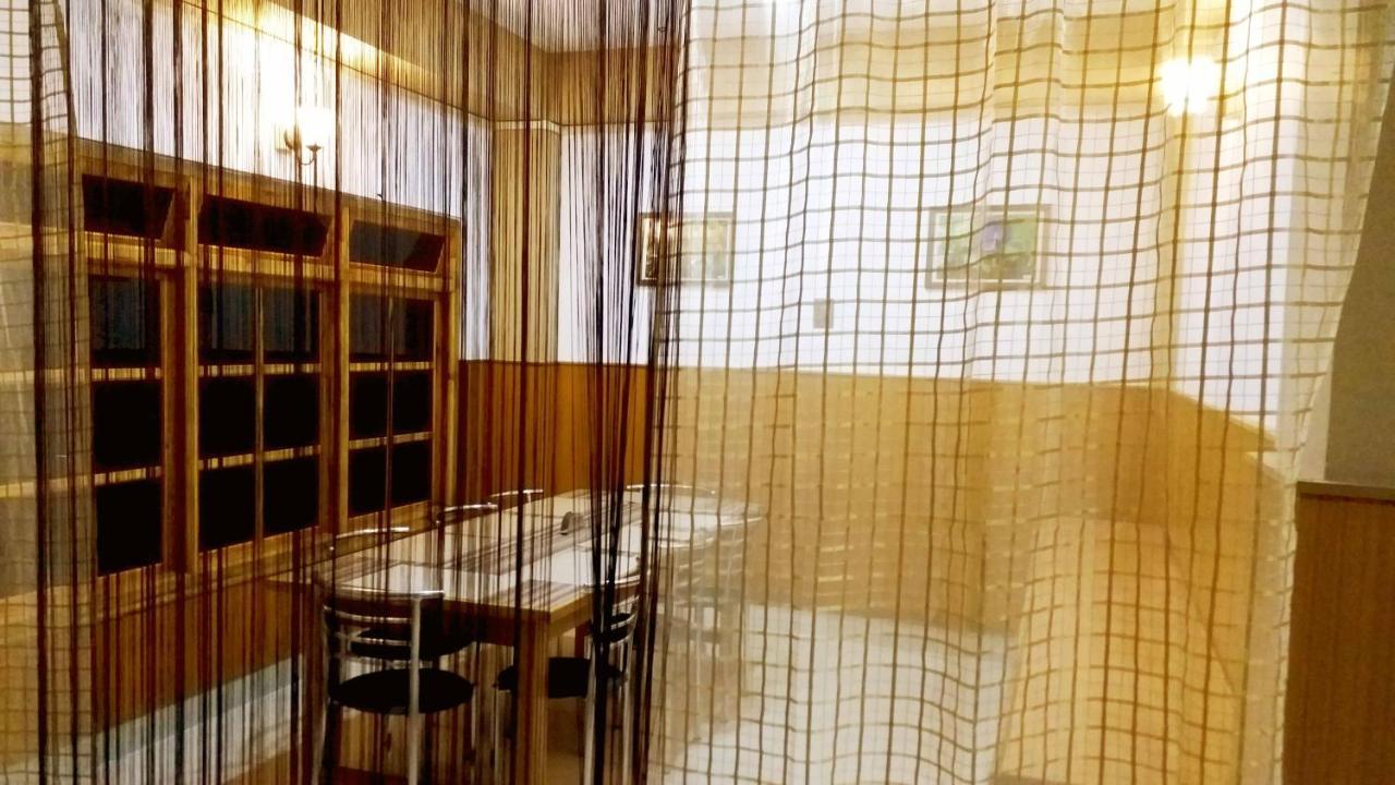 Hotel The Oak タワン エクステリア 写真
