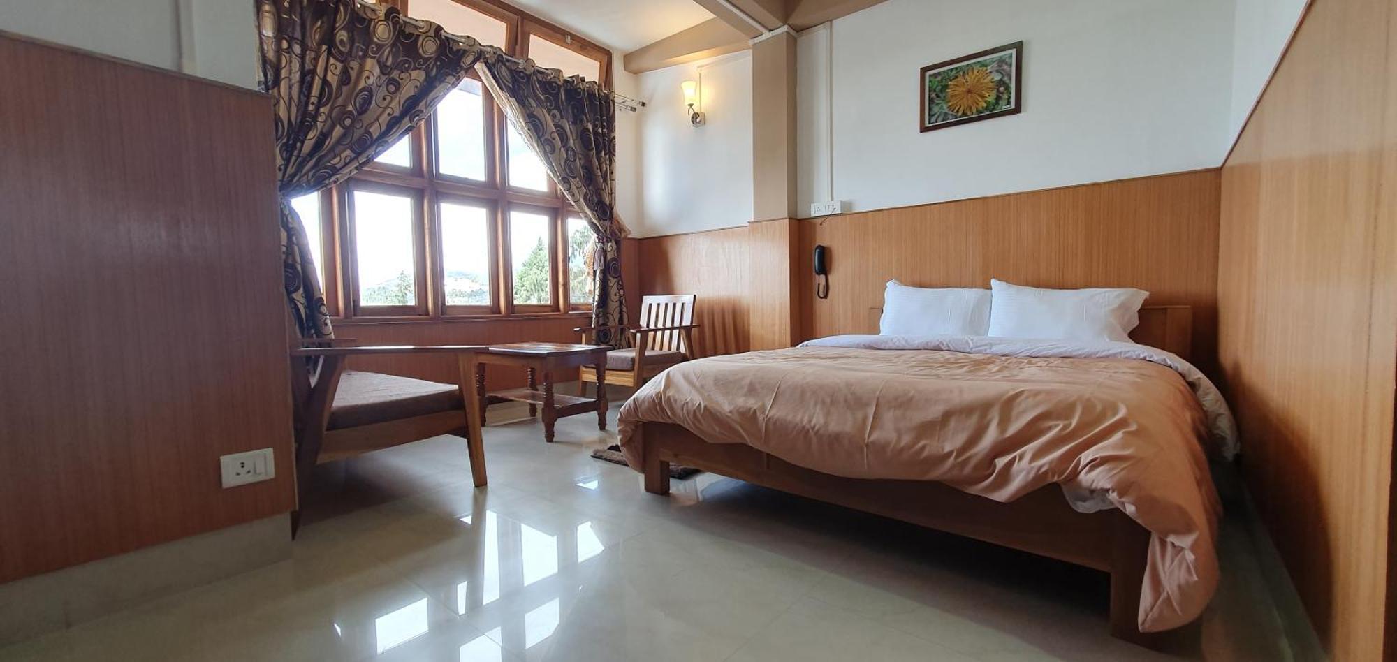 Hotel The Oak タワン エクステリア 写真